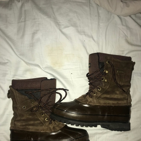 CaBelas boots-size 8 - Picture 8 of 8